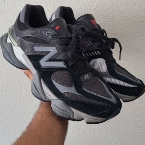 New Balance Black and Gray Sneakers 9060 Worn Twice